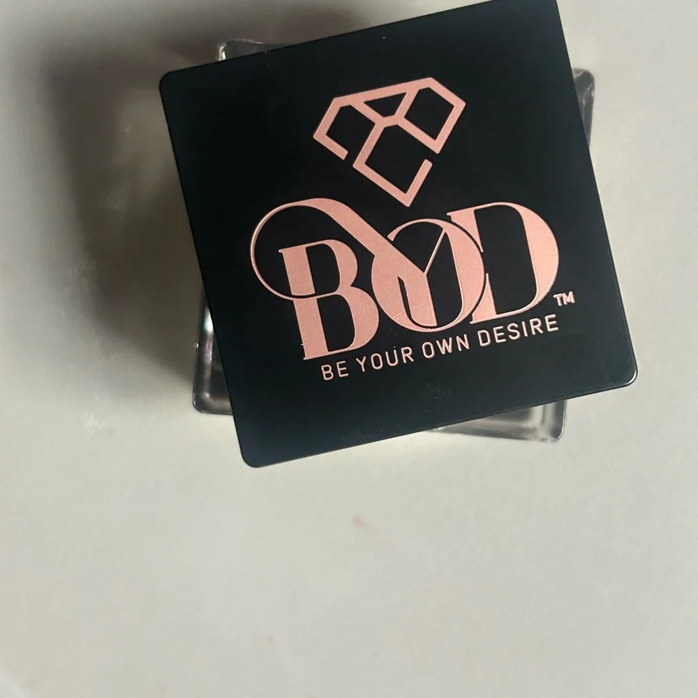DESIRE MATTE MAGIC LOOSE SETTING POWDER